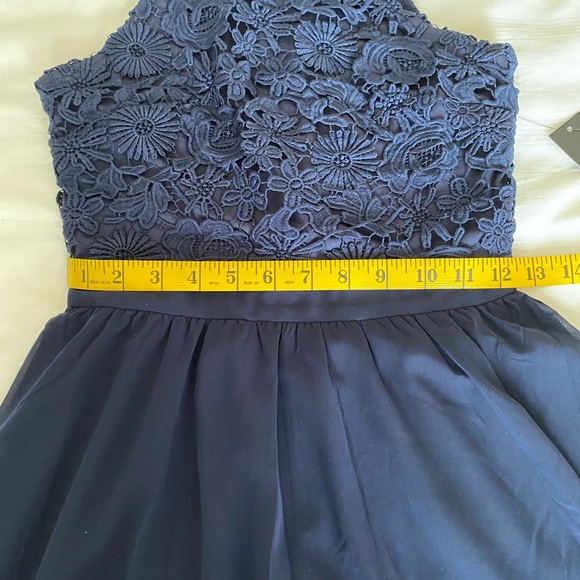 Nice dress with tag - Picture 3 of 7